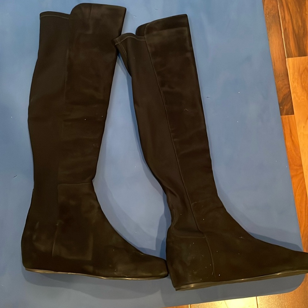 Stuart Weitzman suede boots